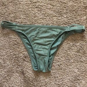 Roxy cheeky bikini bottom